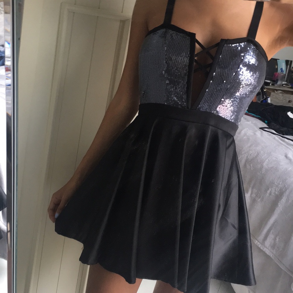 LF dress